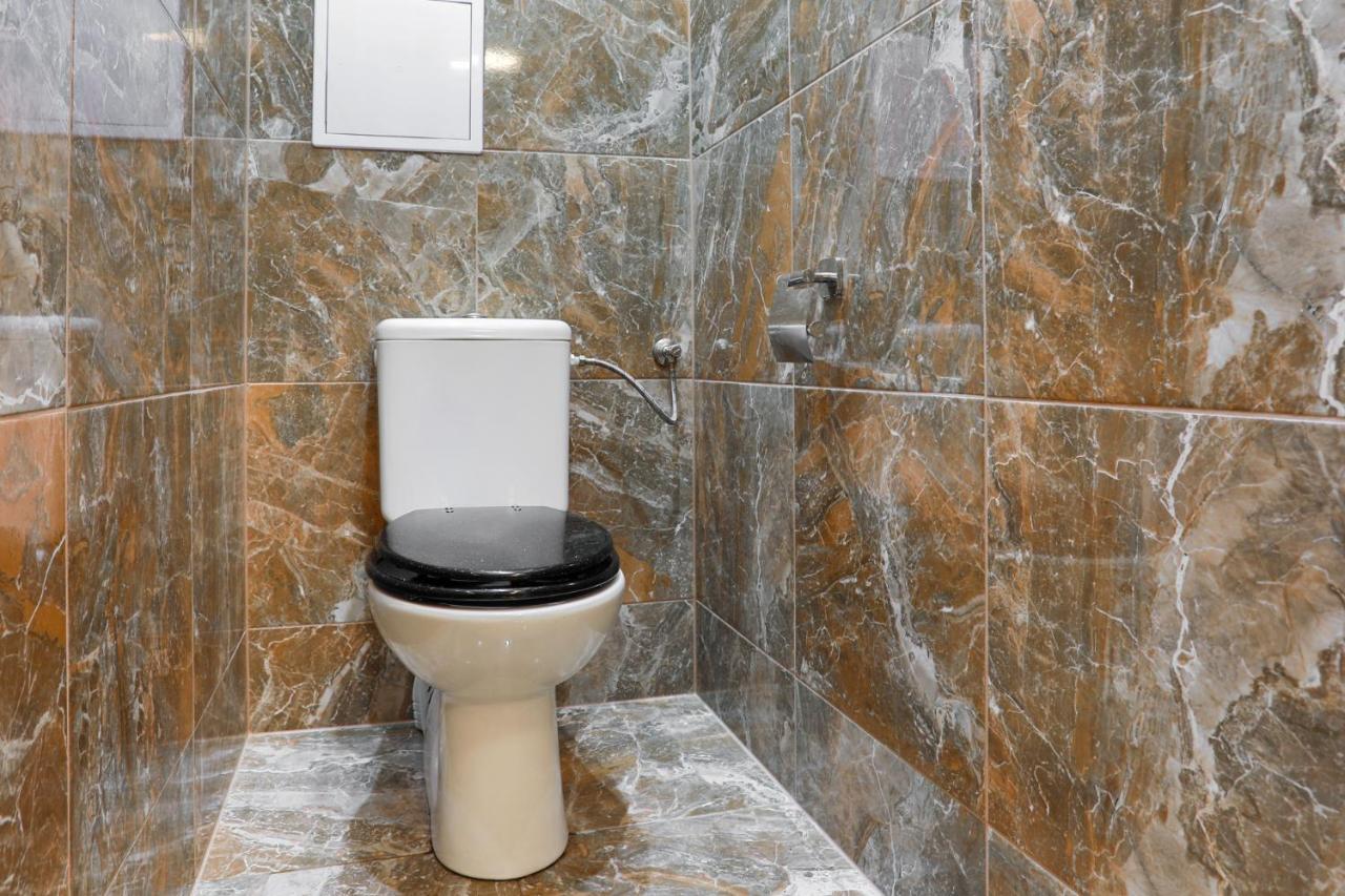 Apartment Carla Κάρλοβι Βάρι Εξωτερικό φωτογραφία